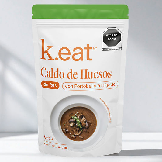 Caldo de Huesos de Res con Portobello e Hígado