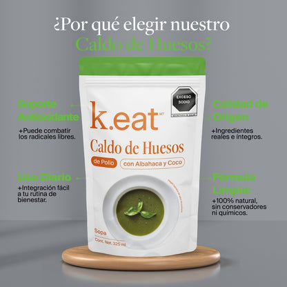 Caldo de Huesos de Pollo con Albahaca y Coco