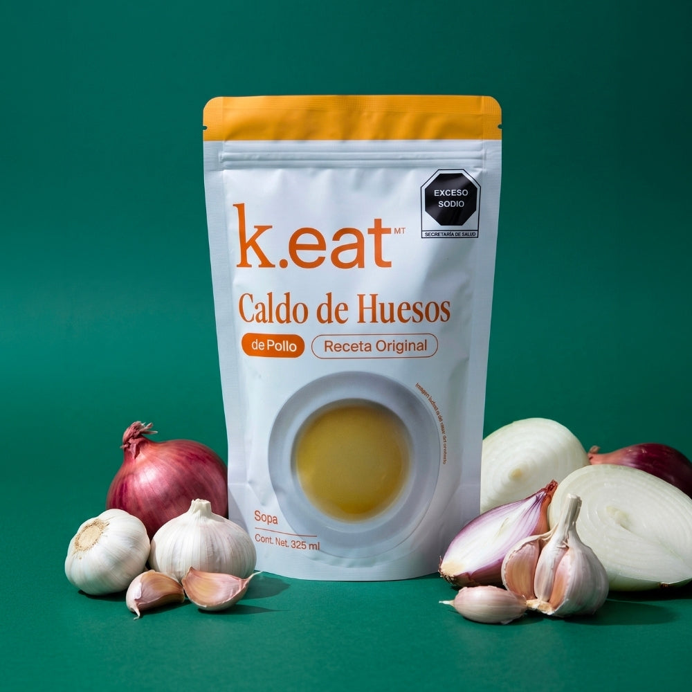 Caldo de Huesos de Pollo Receta Original