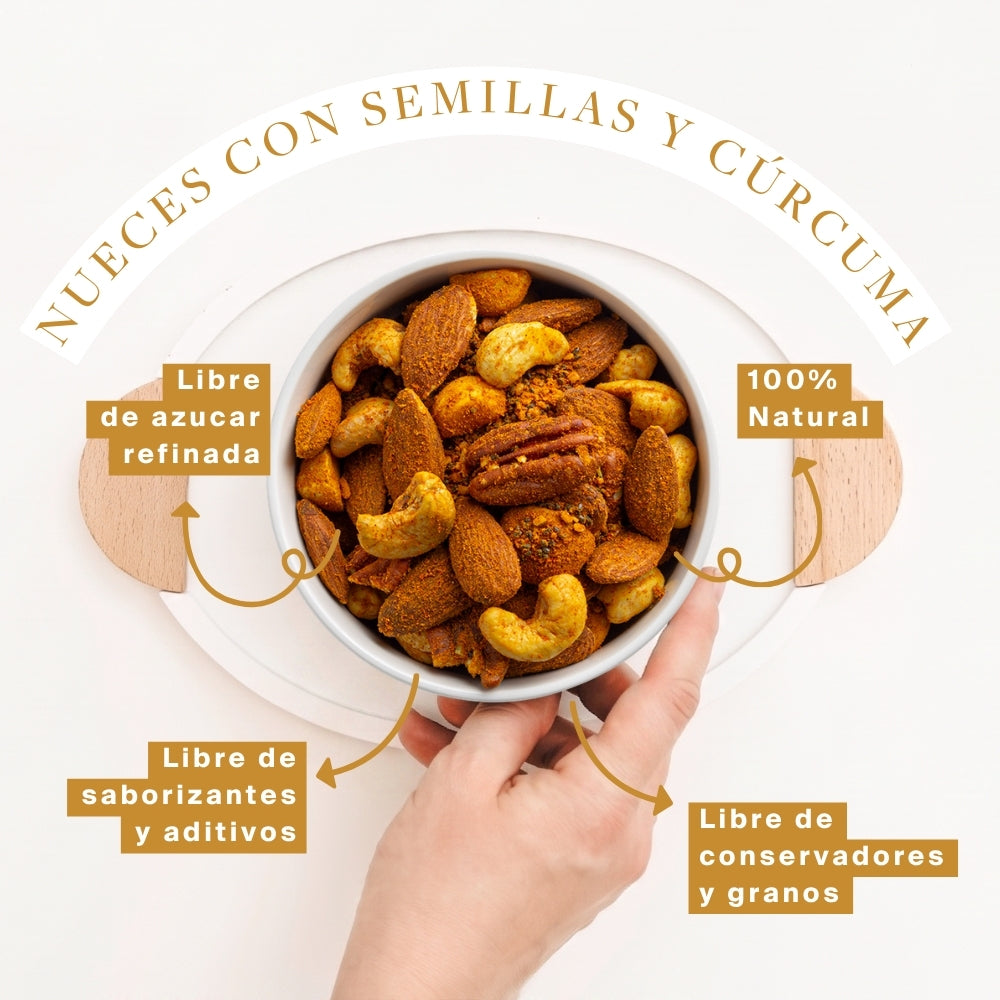 Nueces con semillas y cúrcuma